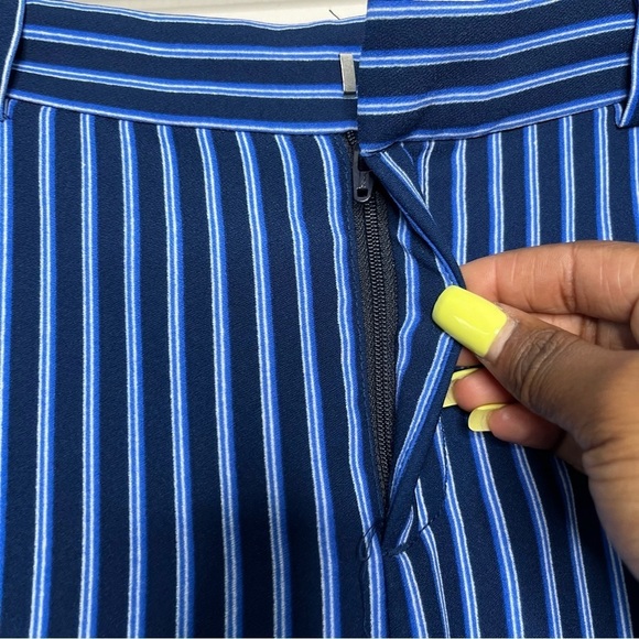 Banana Republic Women Ryan Pants 8 Blue Stripe Office Business Slim Straight - Picture 11 of 11
